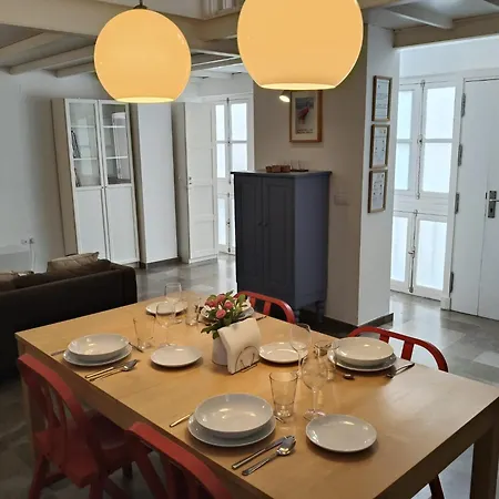 Robles-mercado Apartamento *